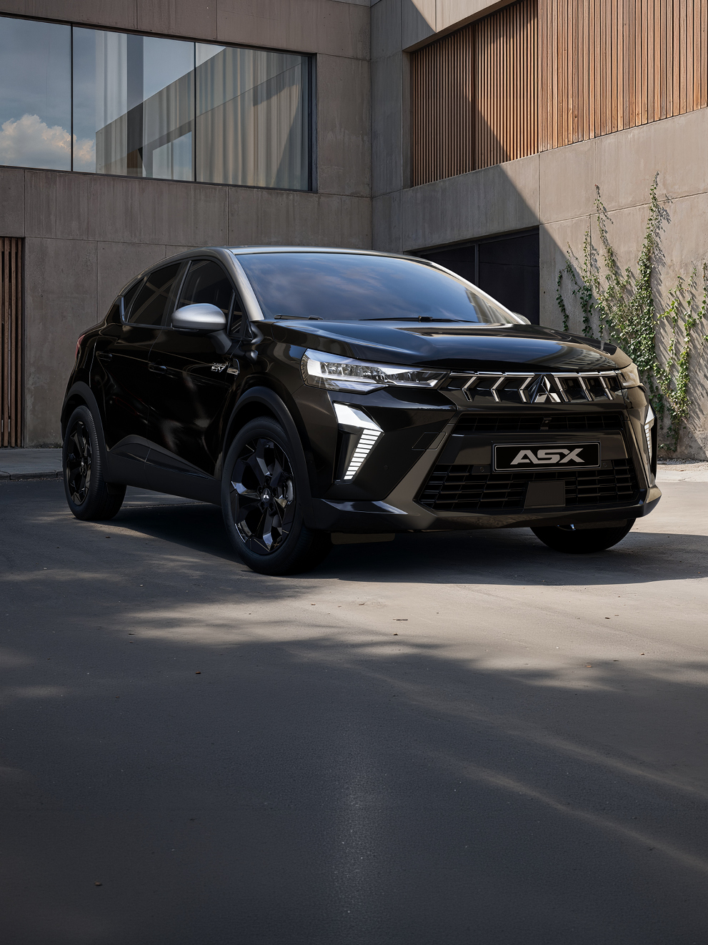Mitsubishi ASX Black in Schwarz in urbanem Umfeld